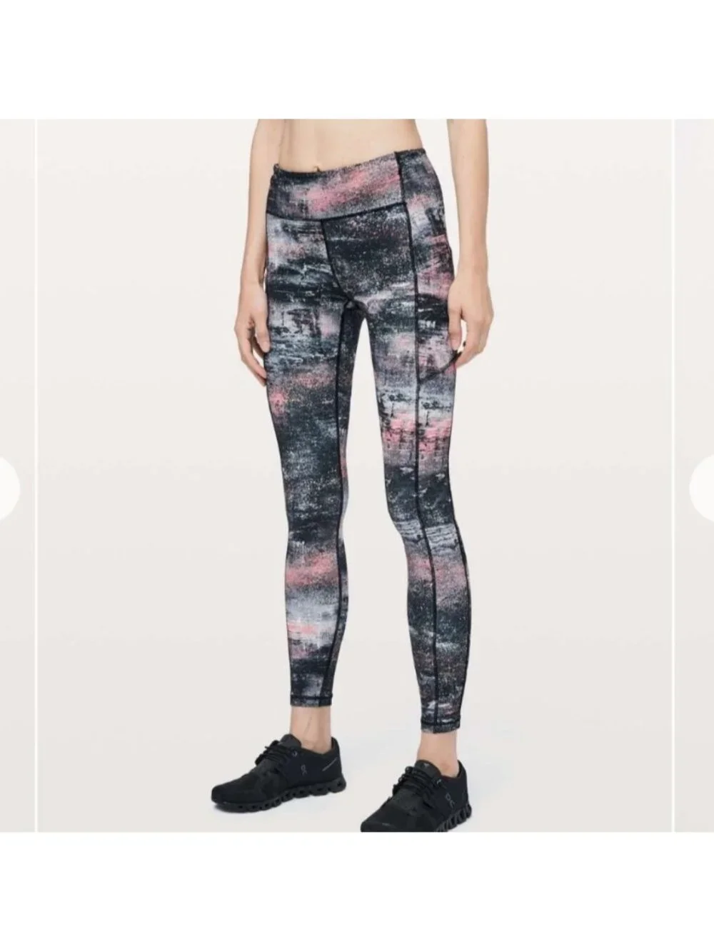 Lululemon Speed Up Tight *28